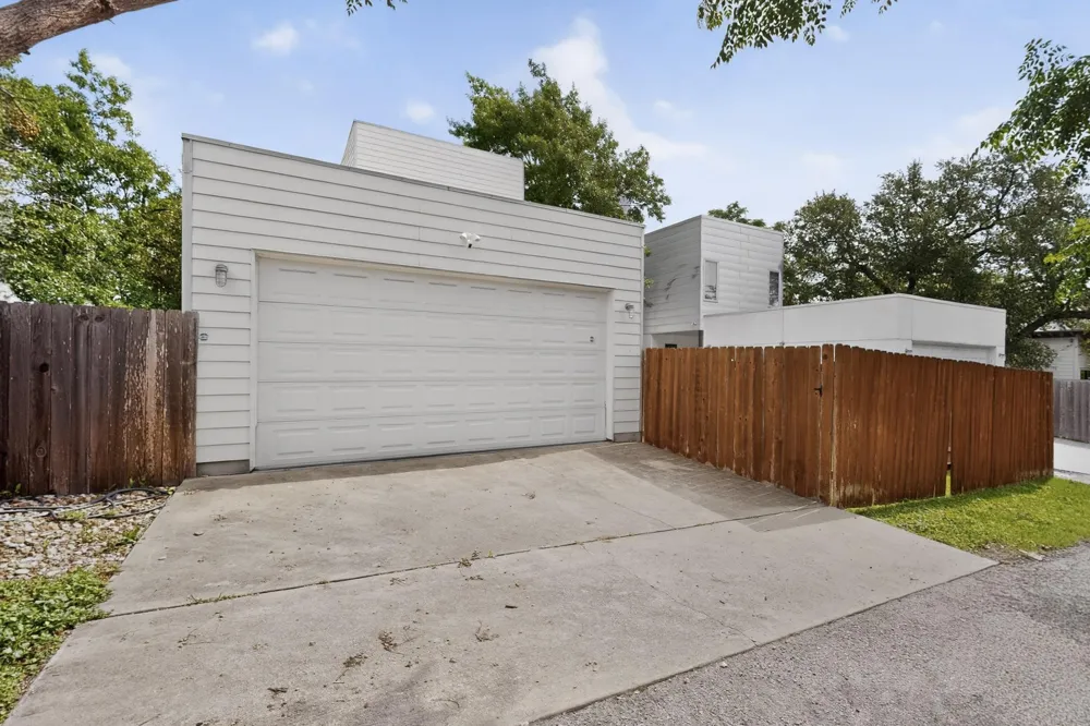 807 W Gibson Street Austin, TX 78704