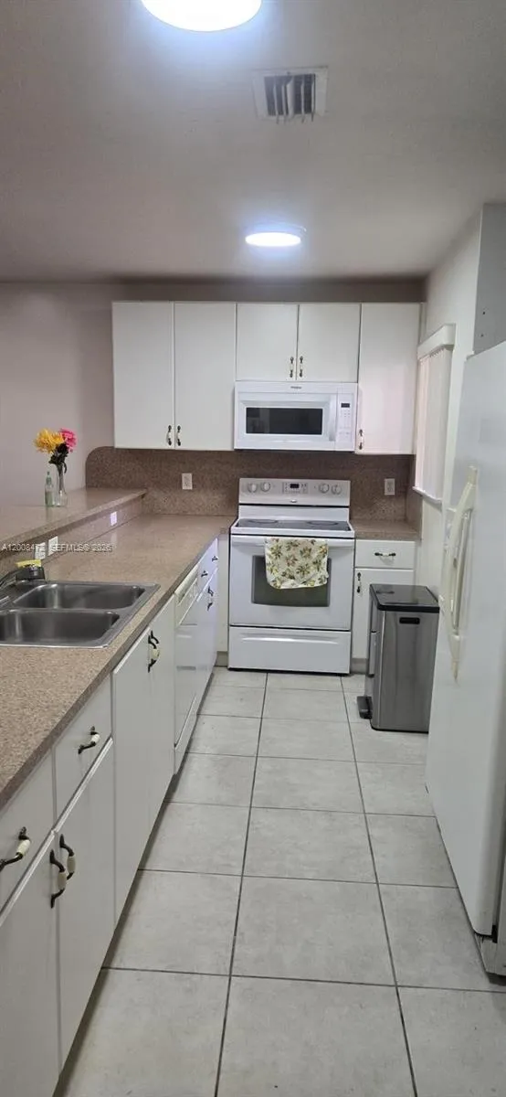 22911 SW 88th Pl #5-21 Cutler Bay, FL 33190