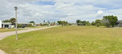1 GOLFVIEW ROAD S