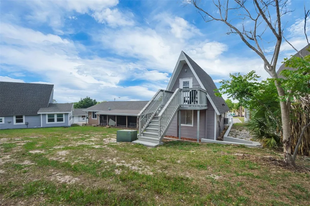 10301 US HIGHWAY 27 #92 Clermont, FL 34711