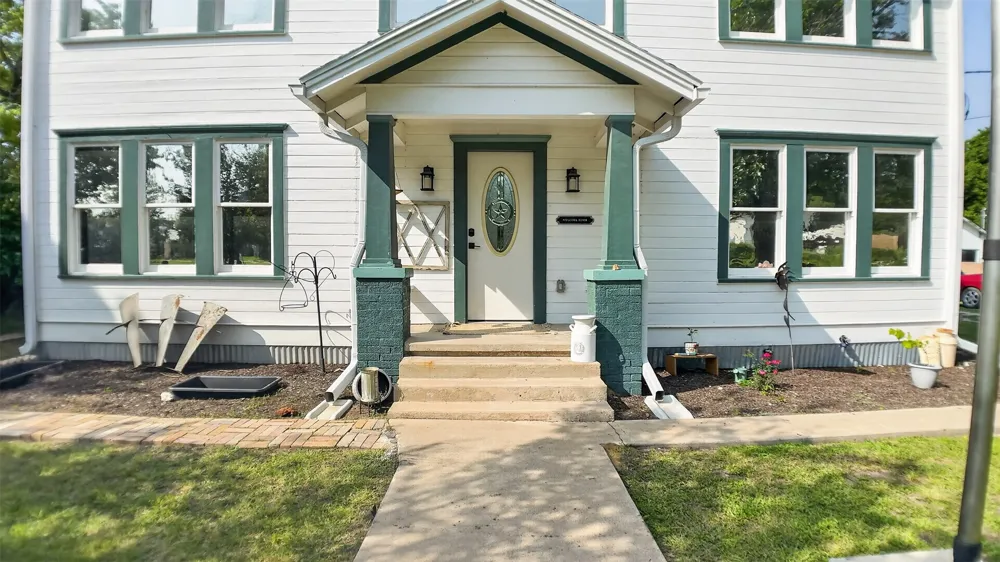 240 W Allen Street Bartlett, TX 76511