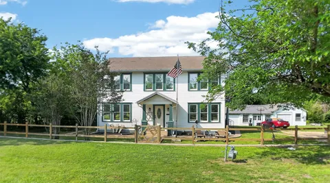 240 W Allen Street