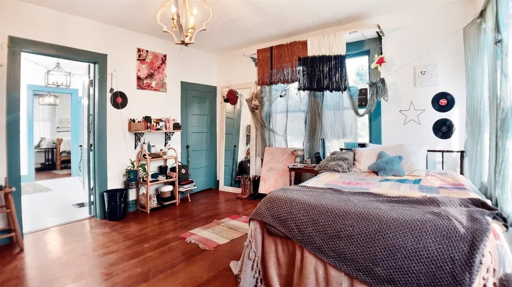 240 W Allen Street Bartlett, TX 76511