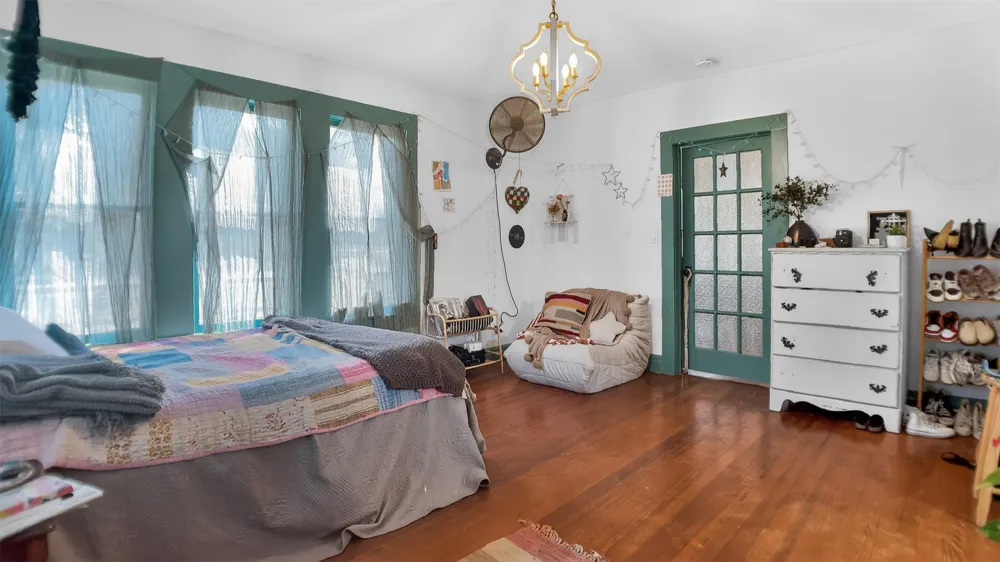 240 W Allen Street Bartlett, TX 76511