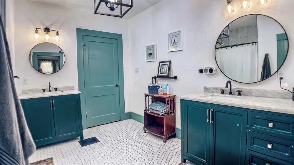 240 W Allen Street Bartlett, TX 76511
