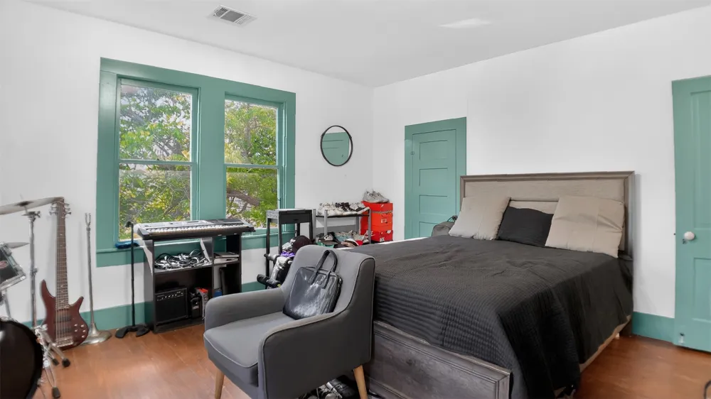 240 W Allen Street Bartlett, TX 76511