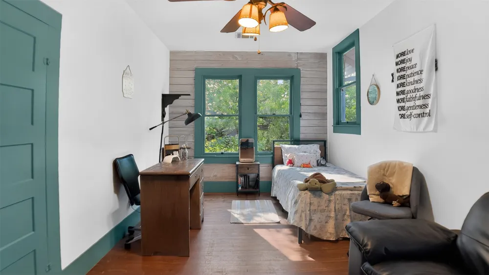 240 W Allen Street Bartlett, TX 76511