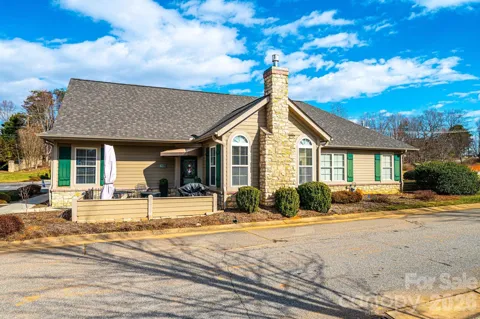 823 Wynnshire Drive #C