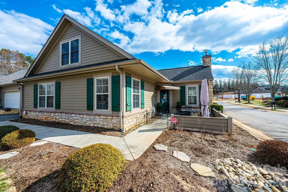 823 Wynnshire Drive #C Hickory, NC 28601