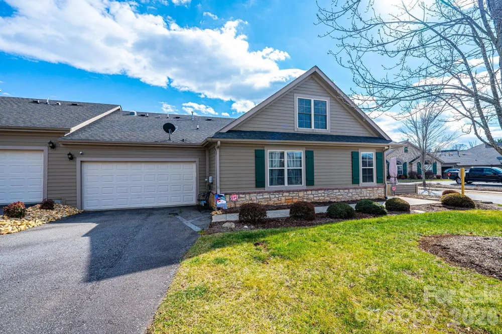 823 Wynnshire Drive #C Hickory, NC 28601