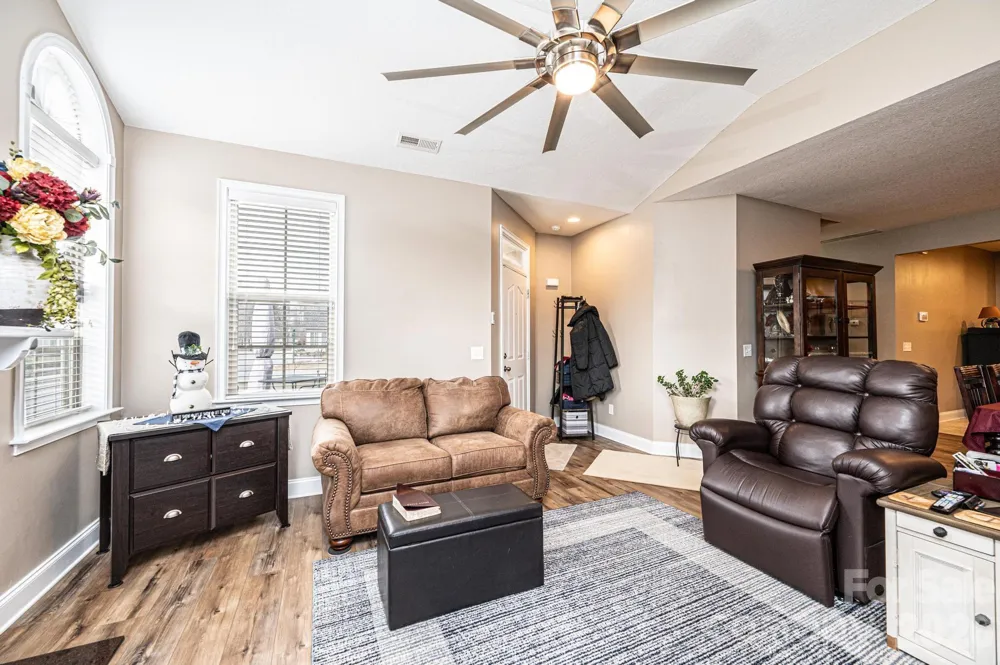 823 Wynnshire Drive #C Hickory, NC 28601