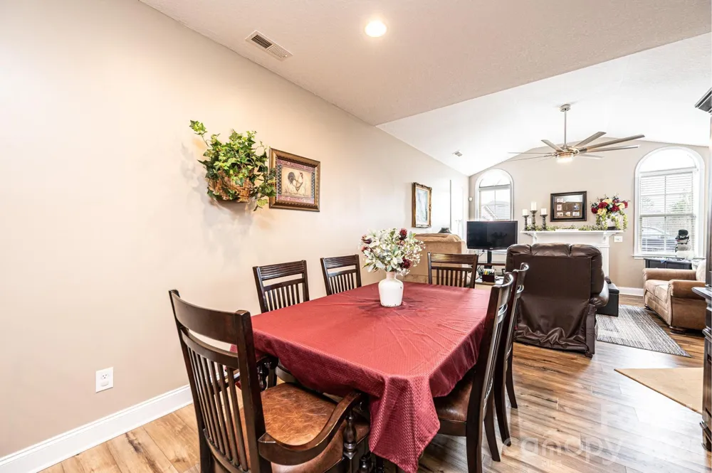 823 Wynnshire Drive #C Hickory, NC 28601