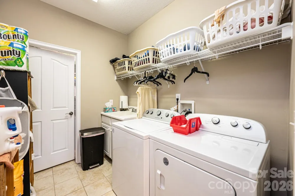 823 Wynnshire Drive #C Hickory, NC 28601