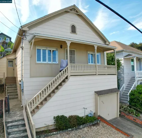 625 Winslow Street