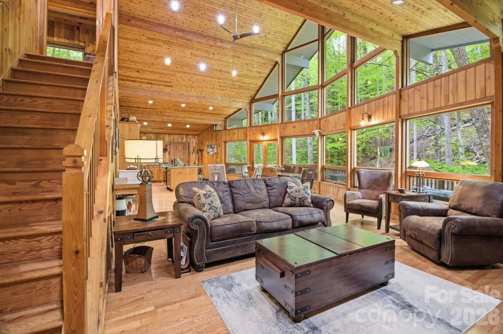 401 Saratoga Boone, NC 28607