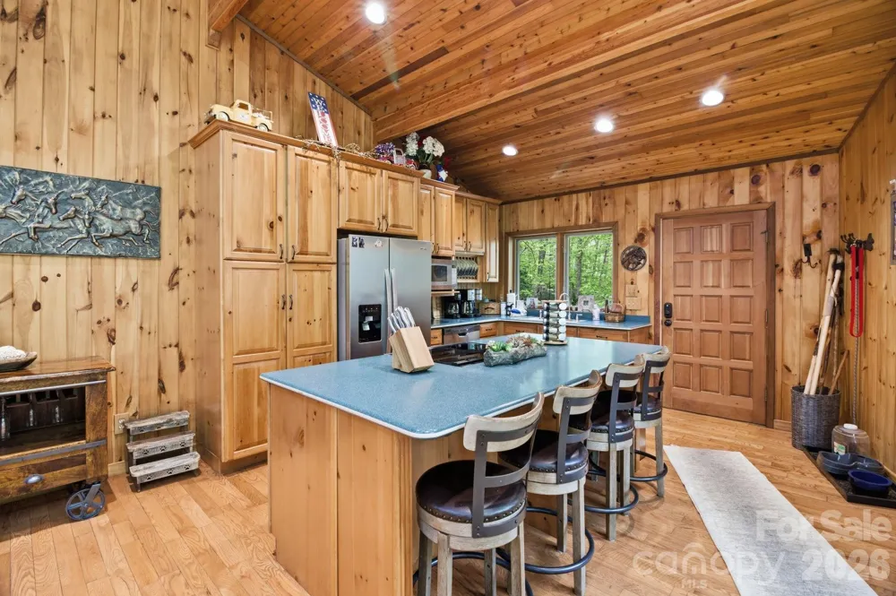401 Saratoga Boone, NC 28607