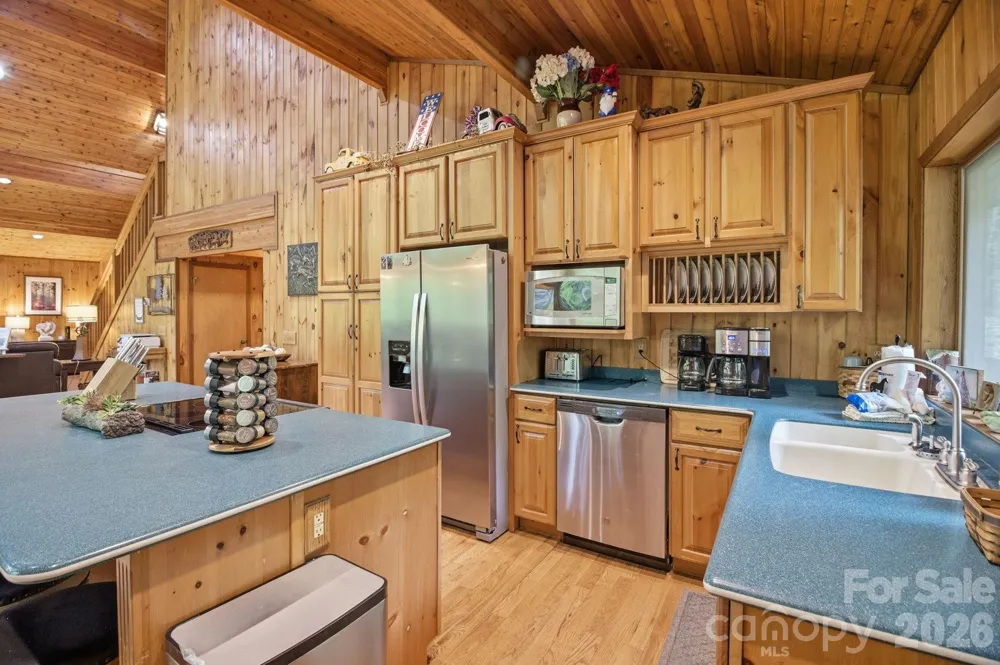 401 Saratoga Boone, NC 28607