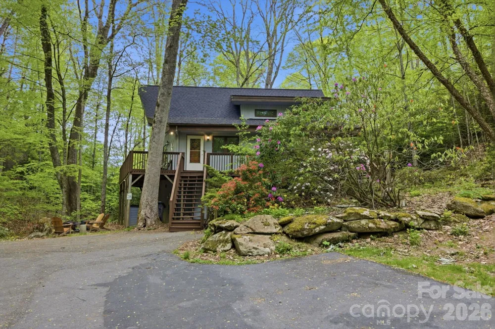 401 Saratoga Boone, NC 28607