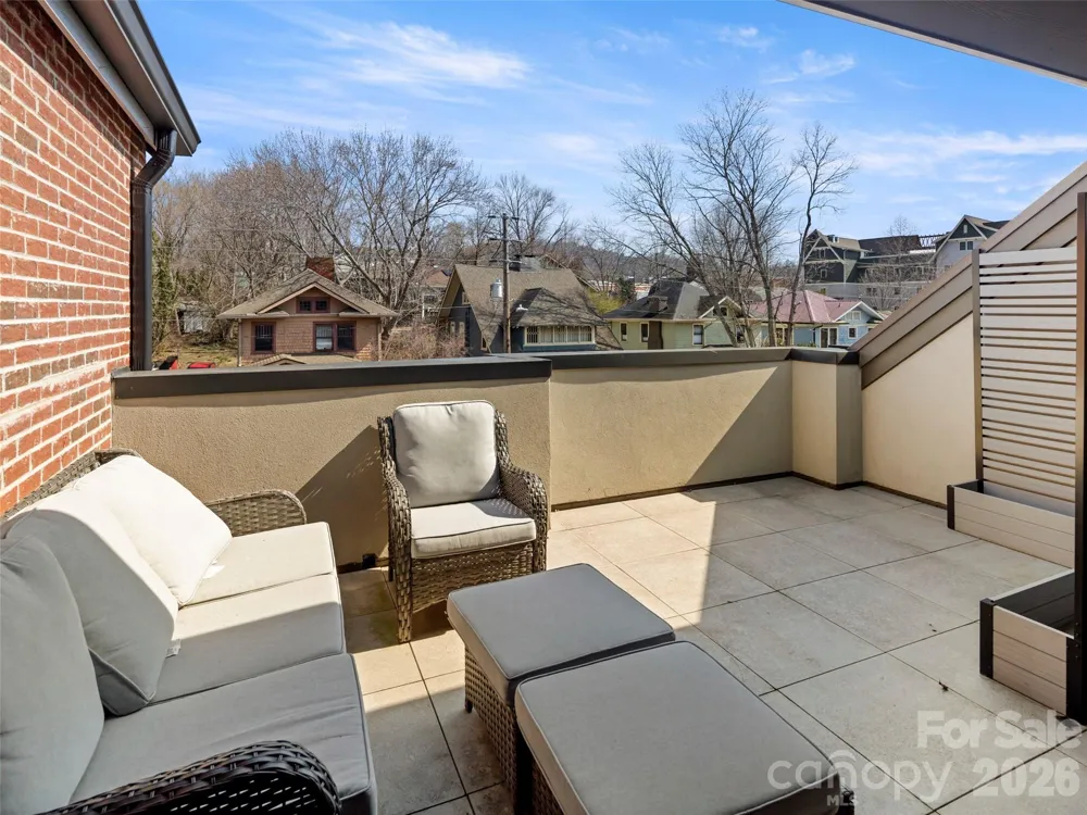 221 Broadway Street Asheville, NC 28801
