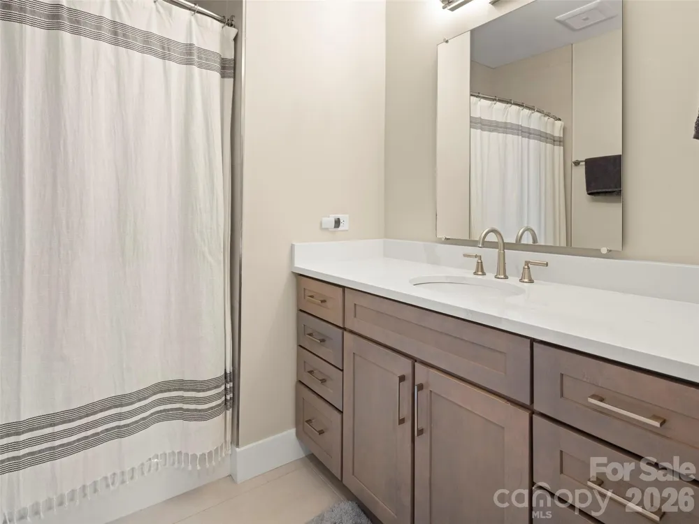 221 Broadway Street Asheville, NC 28801