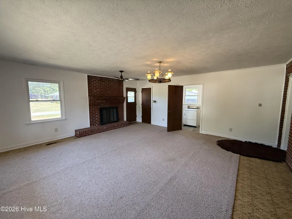 197 Old 87 Road Elizabethtown, NC 28337