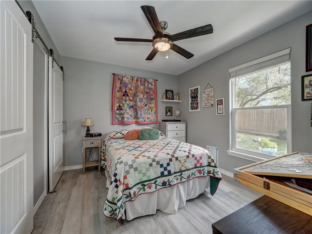 350 10th Street Aransas Pass, TX 78336