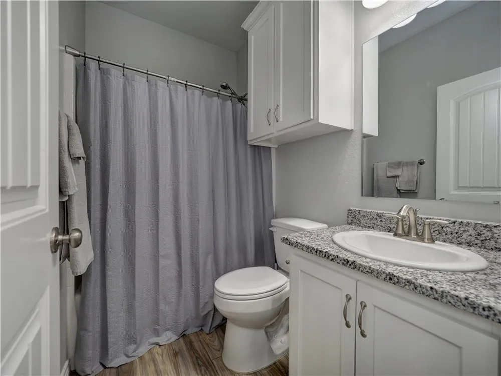 350 10th Street Aransas Pass, TX 78336