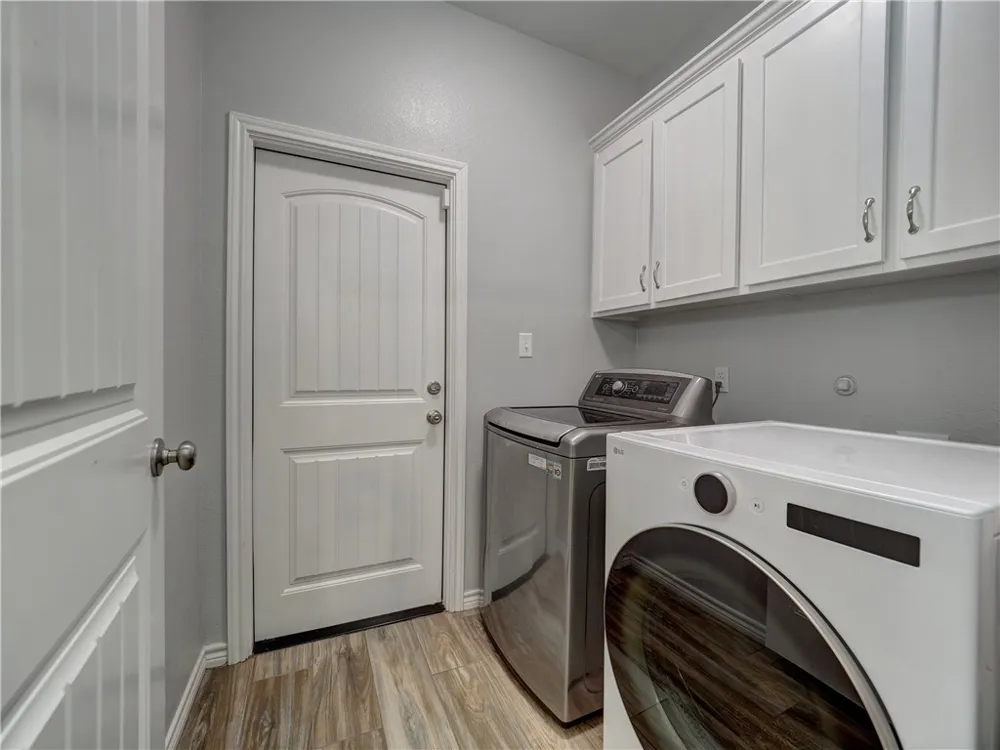350 10th Street Aransas Pass, TX 78336