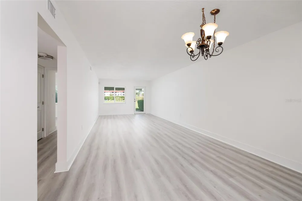 4550 OVERLOOK DRIVE NE #154 St Petersburg, FL 33703