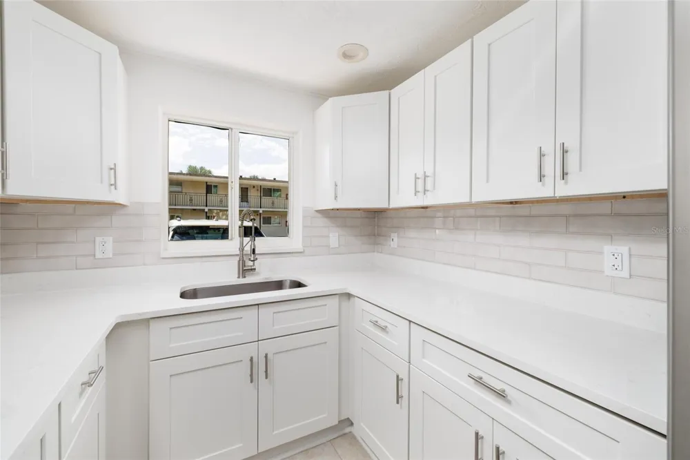 4550 OVERLOOK DRIVE NE #154 St Petersburg, FL 33703