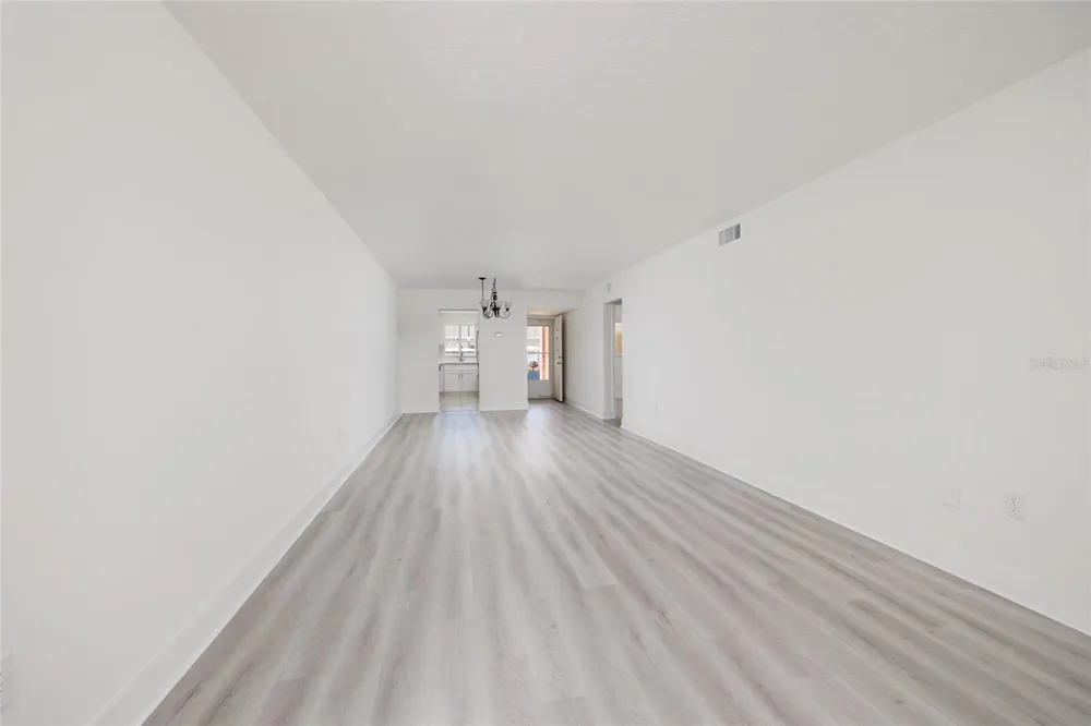 4550 OVERLOOK DRIVE NE #154 St Petersburg, FL 33703