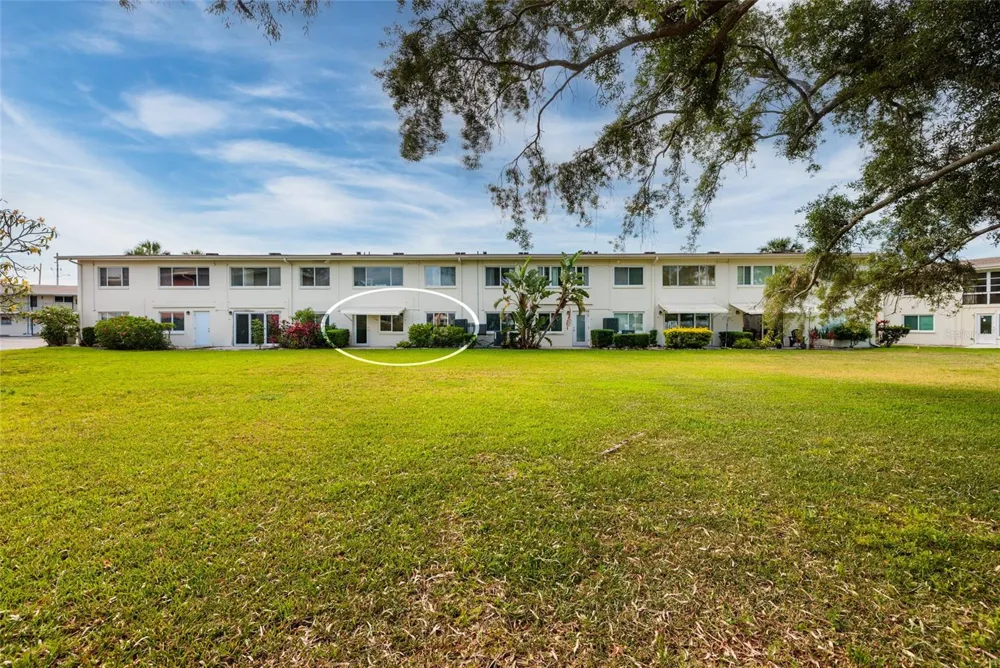 4550 OVERLOOK DRIVE NE #154 St Petersburg, FL 33703