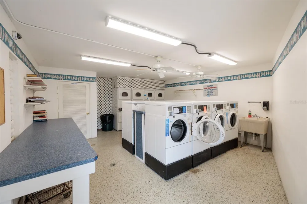 4550 OVERLOOK DRIVE NE #154 St Petersburg, FL 33703