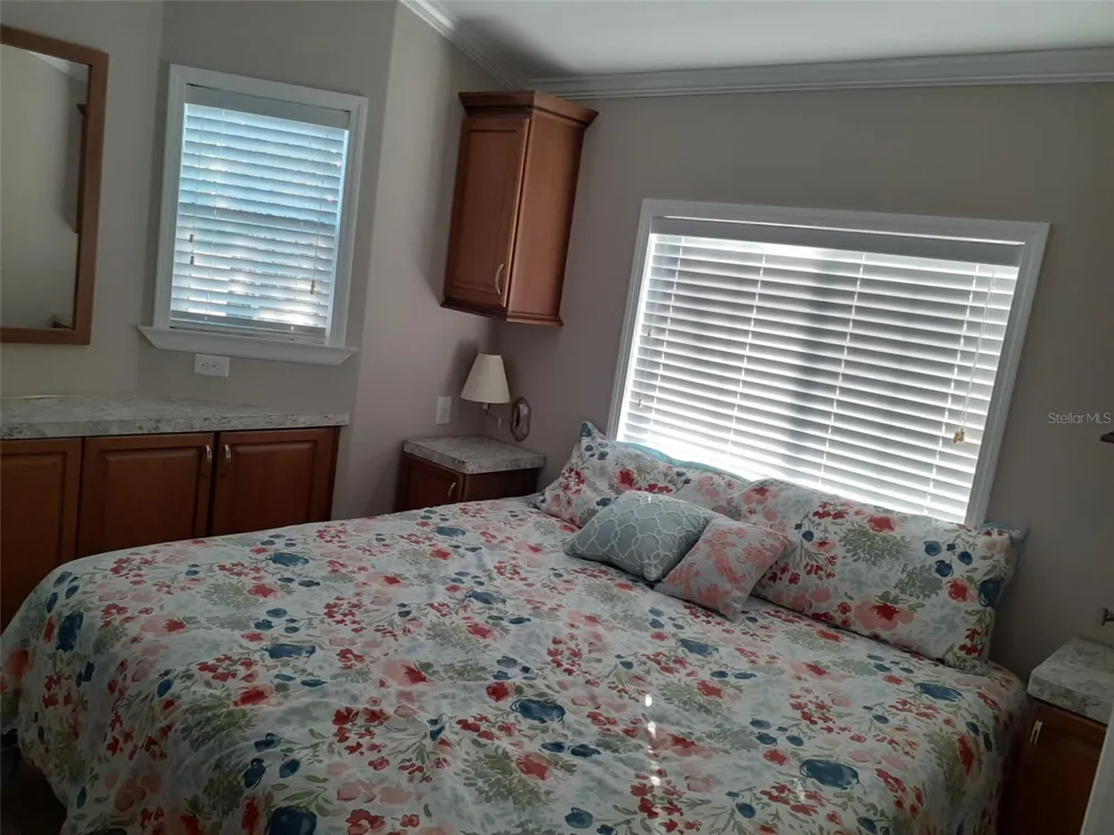 2330 LIMEWOOD AVENUE #051 Clermont, FL 34714