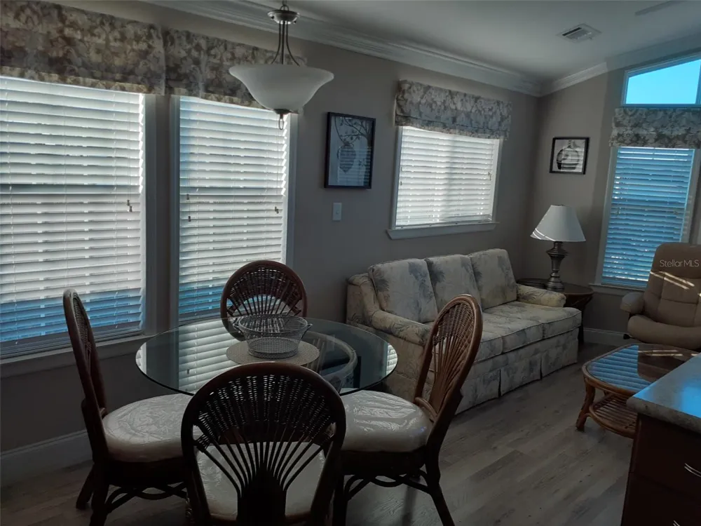 2330 LIMEWOOD AVENUE #051 Clermont, FL 34714