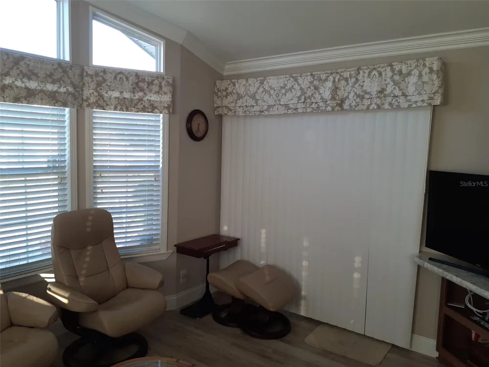 2330 LIMEWOOD AVENUE #051 Clermont, FL 34714
