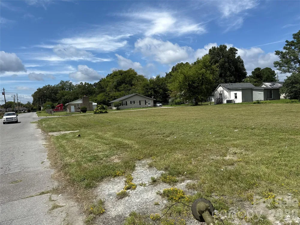 801,803,805,807 Olivia Lane Goldsboro, NC 27530