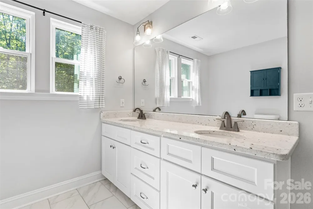 3690 Innes Lane Maiden, NC 28650