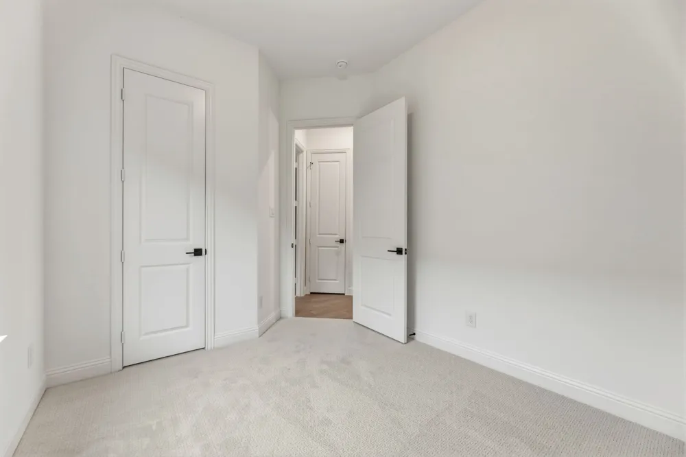 2186 Southwick Drive Lewisville, TX 75067