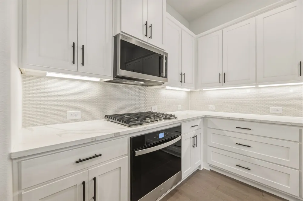 2186 Southwick Drive Lewisville, TX 75067