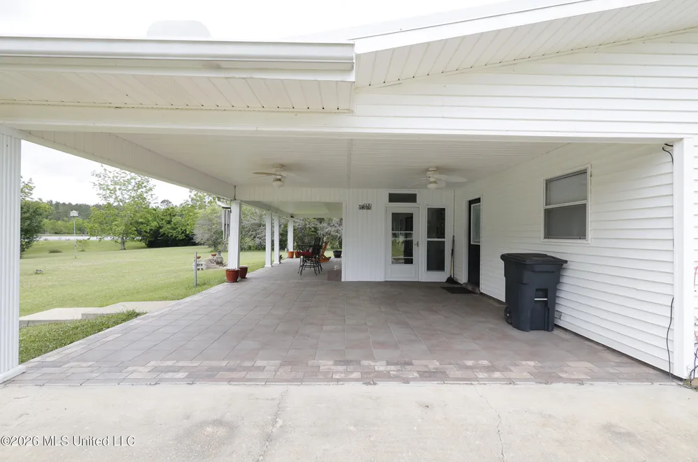 1024 Walker Lane Summit, MS 39666