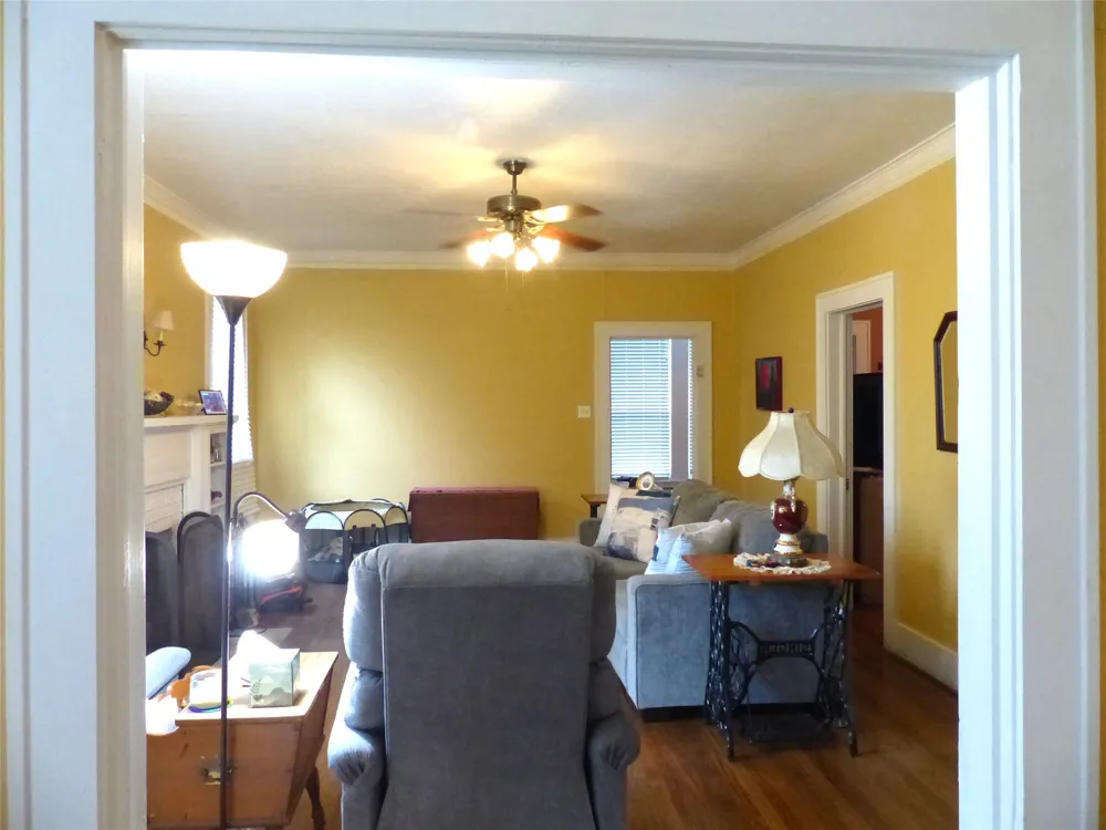 606 S Blackburn Brady, TX 76825