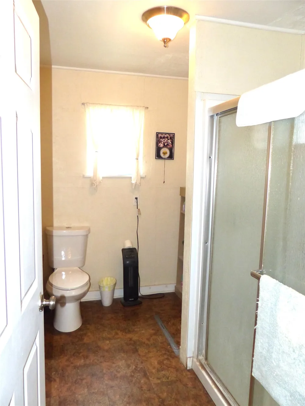606 S Blackburn Brady, TX 76825