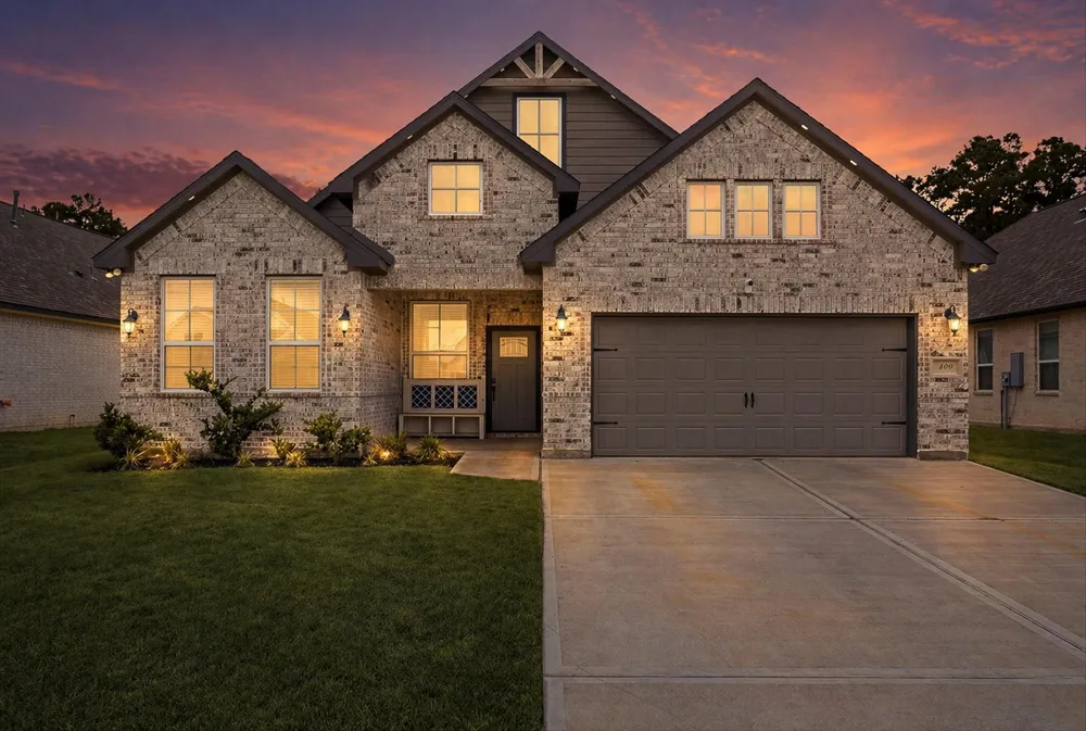 409 Little Spring Court Anahuac, TX 77514