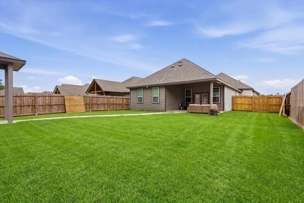 409 Little Spring Court Anahuac, TX 77514