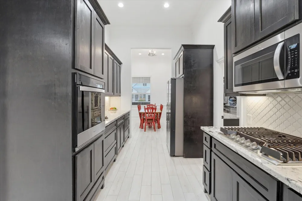 409 Little Spring Court Anahuac, TX 77514