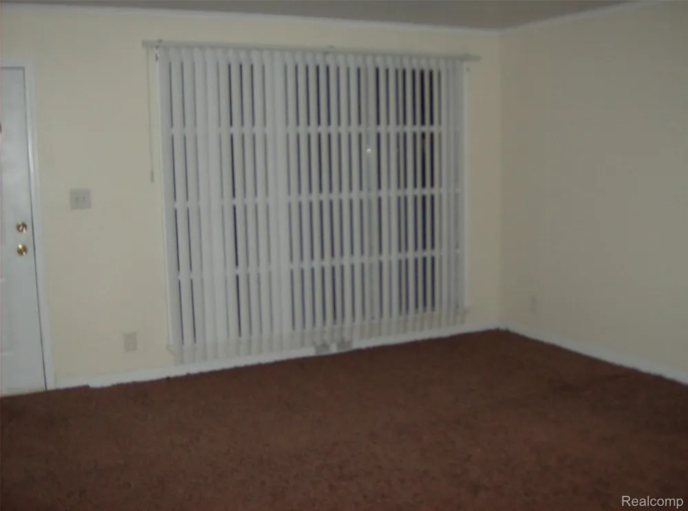 10641 TROY STREET Oak Park City, MI 48237