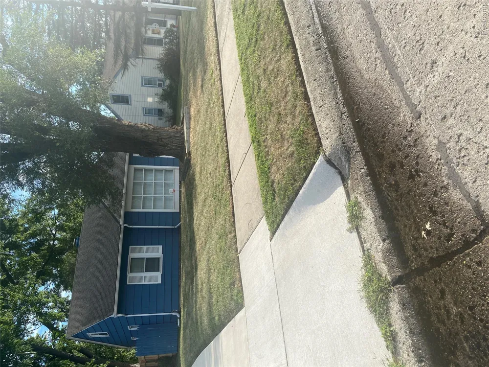 10641 TROY STREET Oak Park City, MI 48237