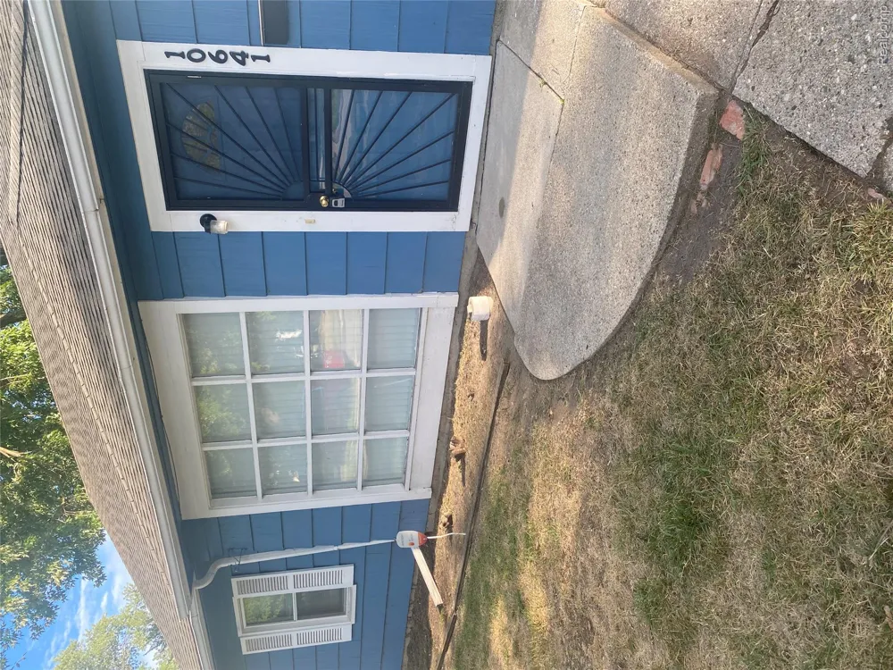 10641 TROY STREET Oak Park City, MI 48237