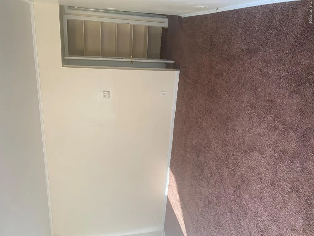10641 TROY STREET Oak Park City, MI 48237